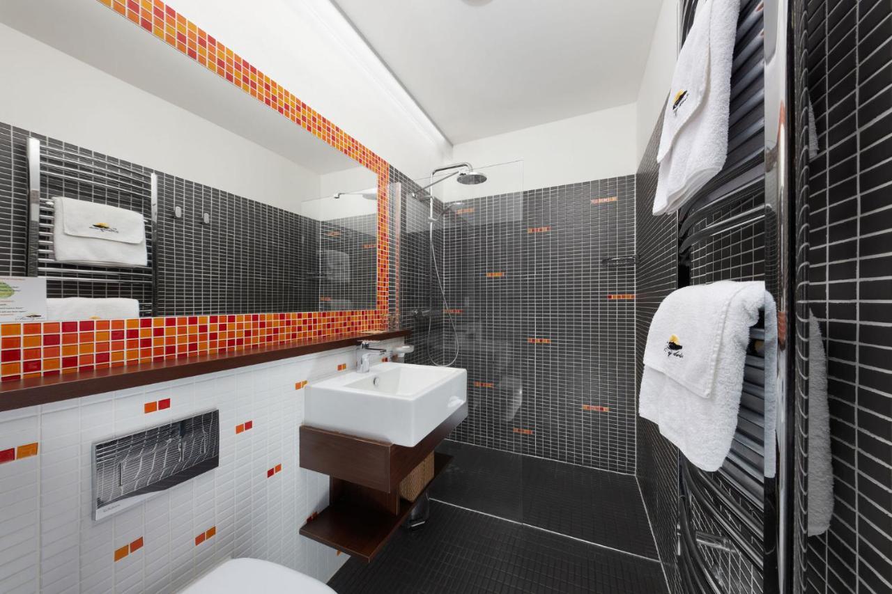 Hotel Slunny Dvur Jesenik Bagian luar foto