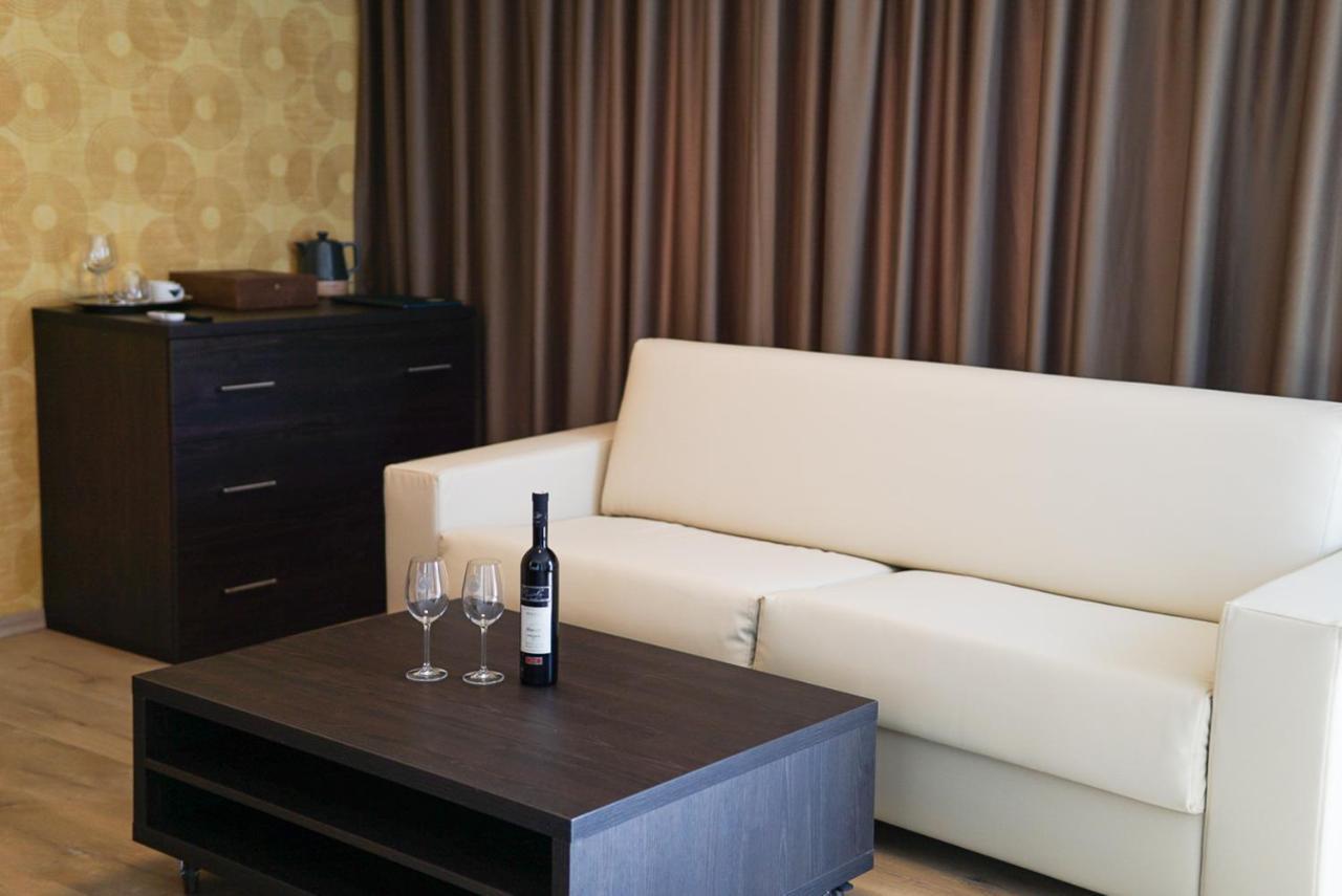 Hotel Slunny Dvur Jesenik Bagian luar foto