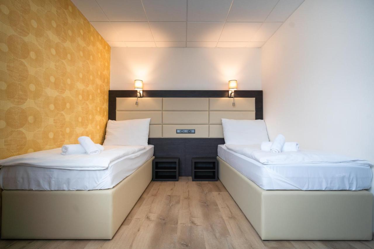 Hotel Slunny Dvur Jesenik Bagian luar foto